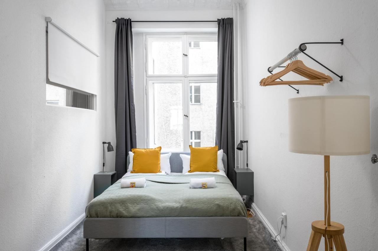 Riesiges Apartment Nahe Kudamm Sehr Schoner Altbau 123M2 Gross 12 Gaste 柏林 外观 照片