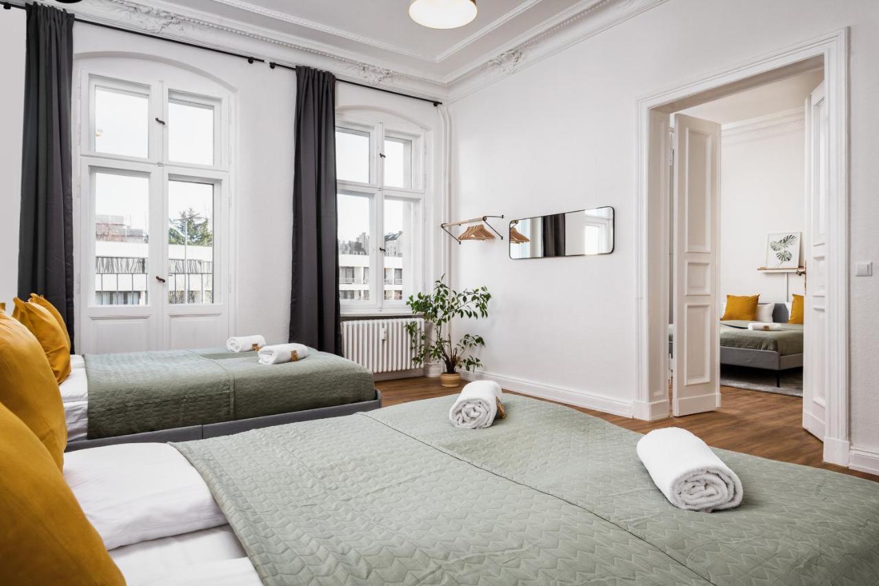 Riesiges Apartment Nahe Kudamm Sehr Schoner Altbau 123M2 Gross 12 Gaste 柏林 外观 照片