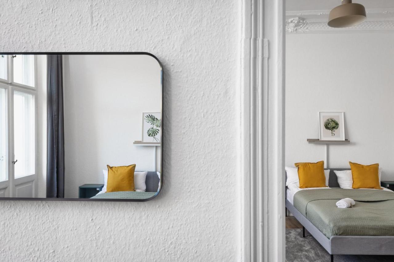 Riesiges Apartment Nahe Kudamm Sehr Schoner Altbau 123M2 Gross 12 Gaste 柏林 外观 照片