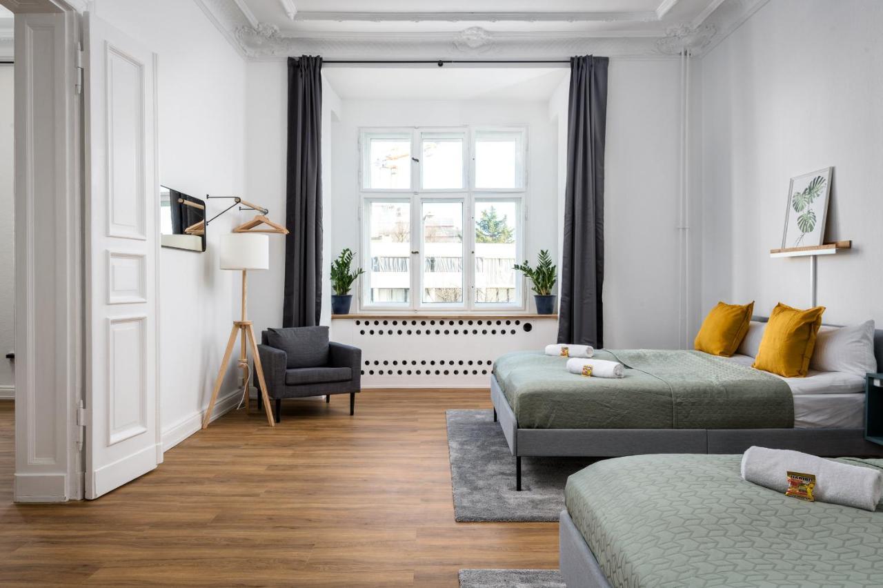 Riesiges Apartment Nahe Kudamm Sehr Schoner Altbau 123M2 Gross 12 Gaste 柏林 外观 照片